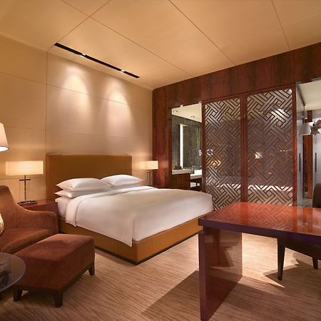 Отель Grand Hyatt Шэньчжэнь Номер фото