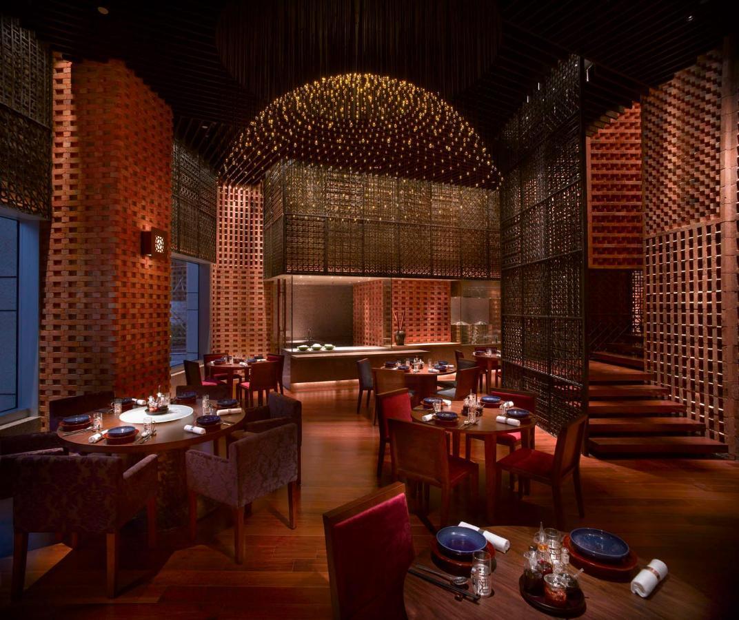 Отель Grand Hyatt Шэньчжэнь Экстерьер фото