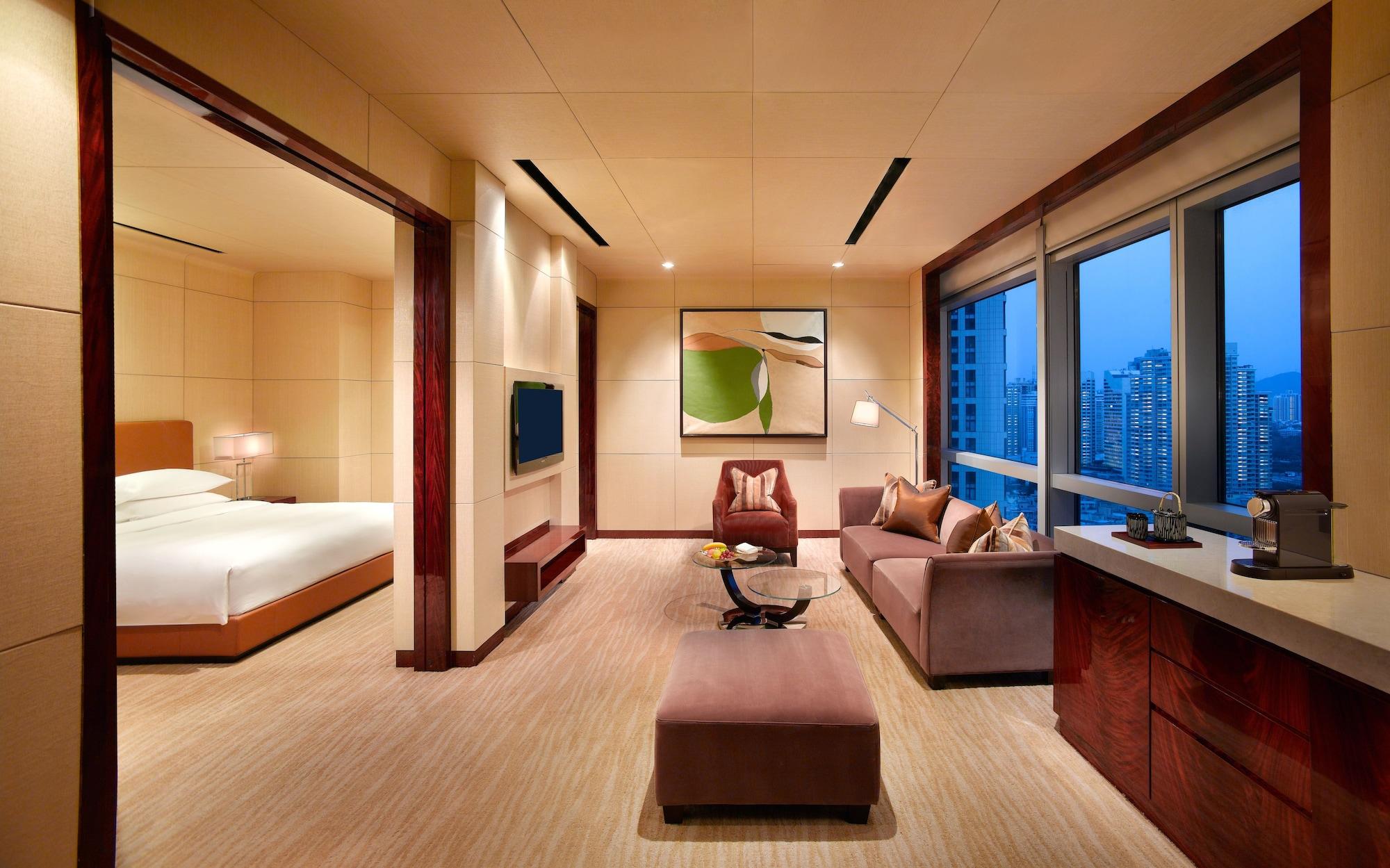 Отель Grand Hyatt Шэньчжэнь Экстерьер фото
