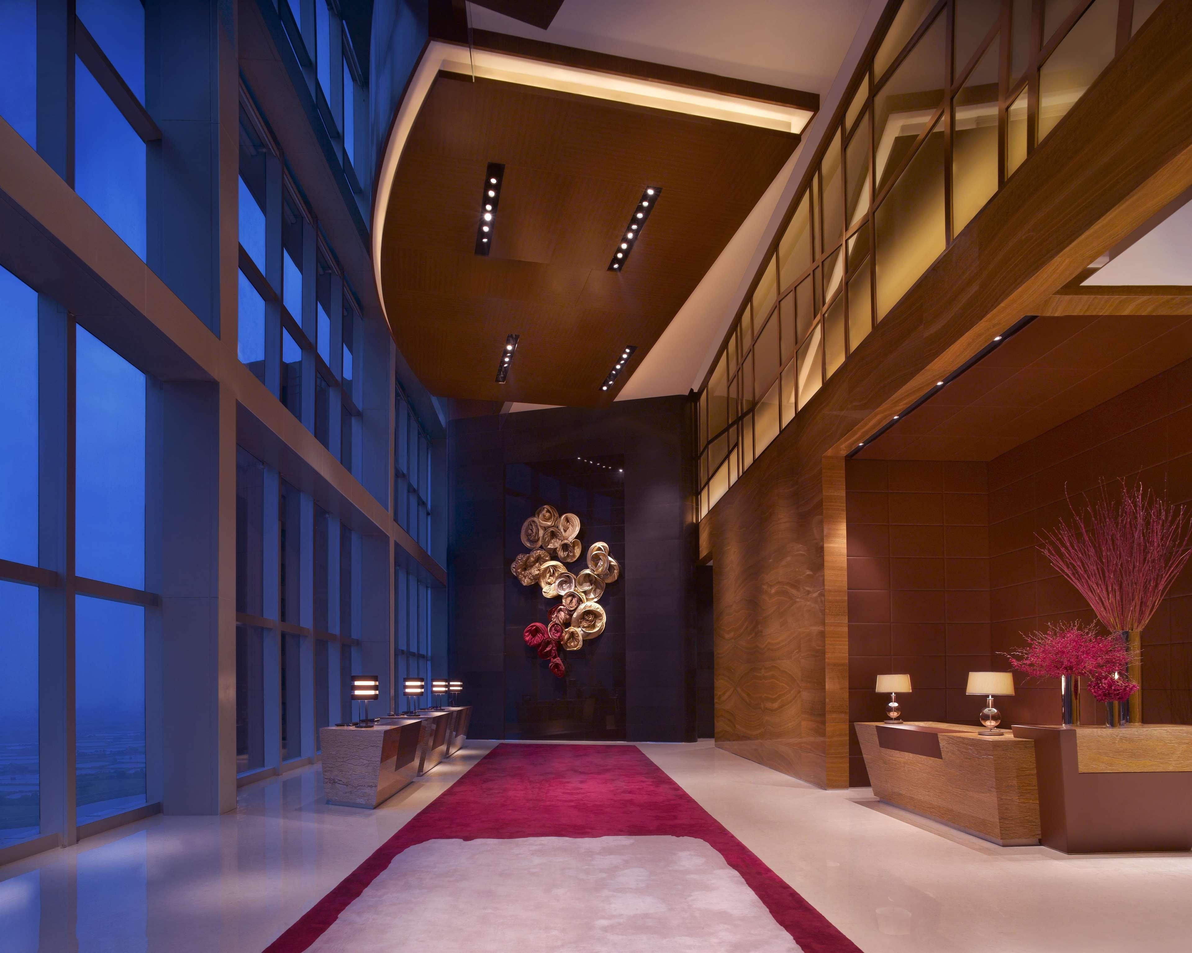 Отель Grand Hyatt Шэньчжэнь Экстерьер фото